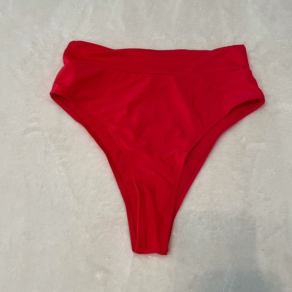 Pink Lily high waist bikini - Picture 1 of 3